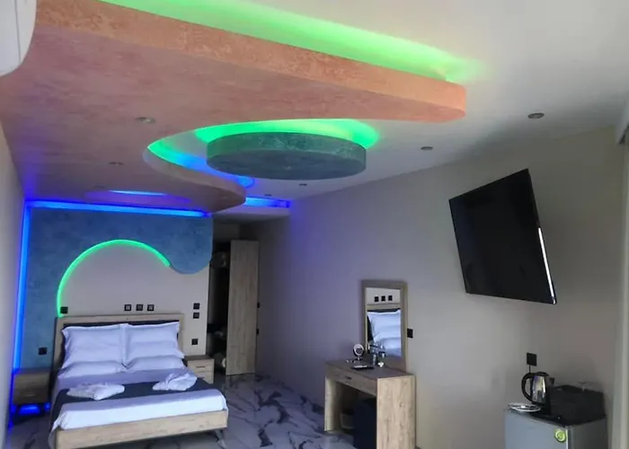 Golden Fox Studios&suites Apartamento