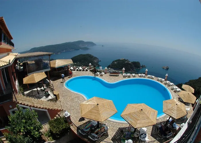 Golden Fox And * Lákones